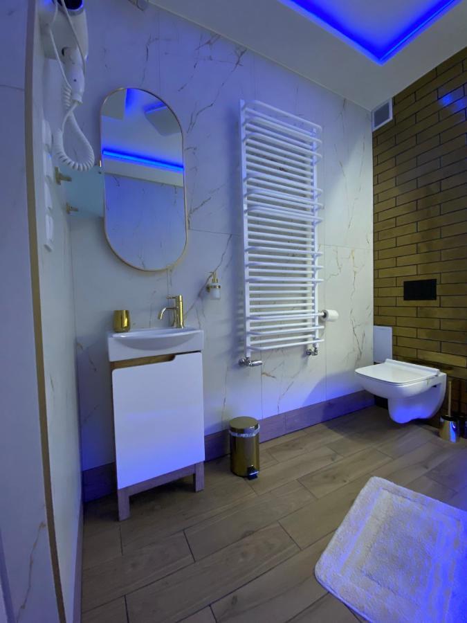 Apartament "Love" Centrum Z Duza Wanna Dla Dwojga Gniezno Dış mekan fotoğraf